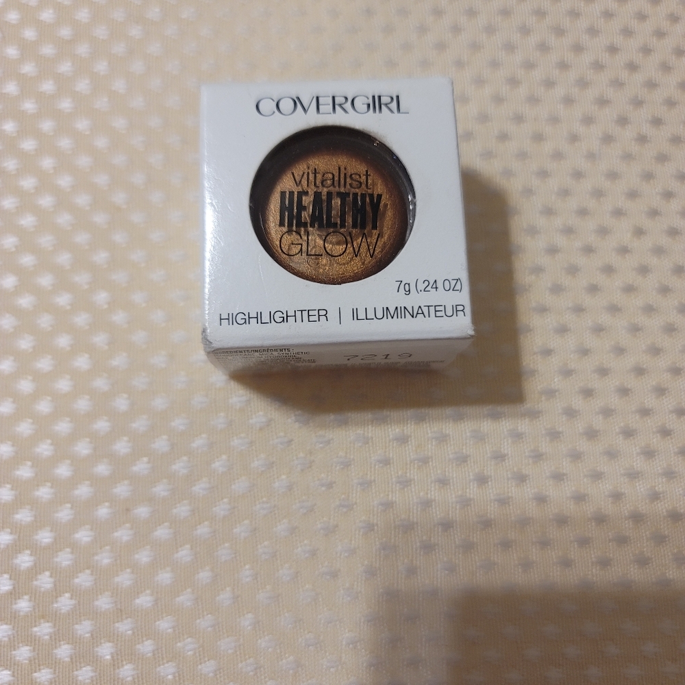 Cover girl vitalist highlighter